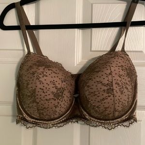 Victoria’s Secret bra